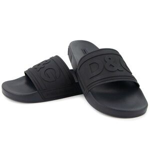DOLCE & GABBANA Men’s logo embossed slides